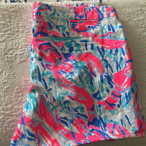 Lilly Pulitzer shorts - Picture 3 of 8